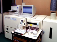 プラズマ発光分光分析（ICP AES）装置